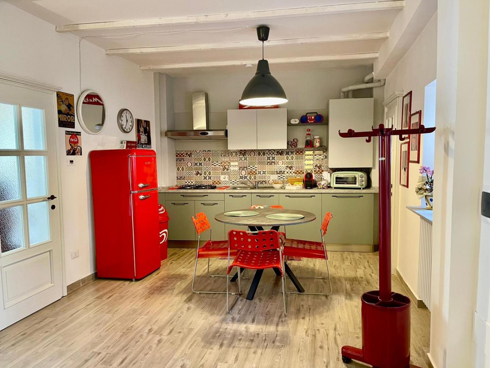 Le Melusine Apartment Vercelli Luaran gambar